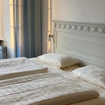 Hotel Krone 3*